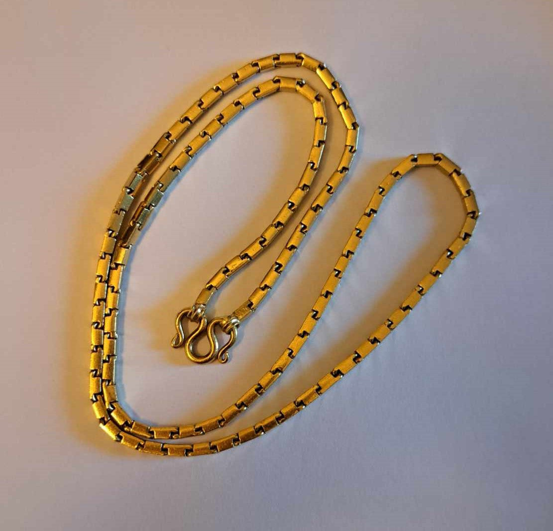Stunning Baht Chain Necklace from Thailand- 24K Gold, 27" long- Unisex-16