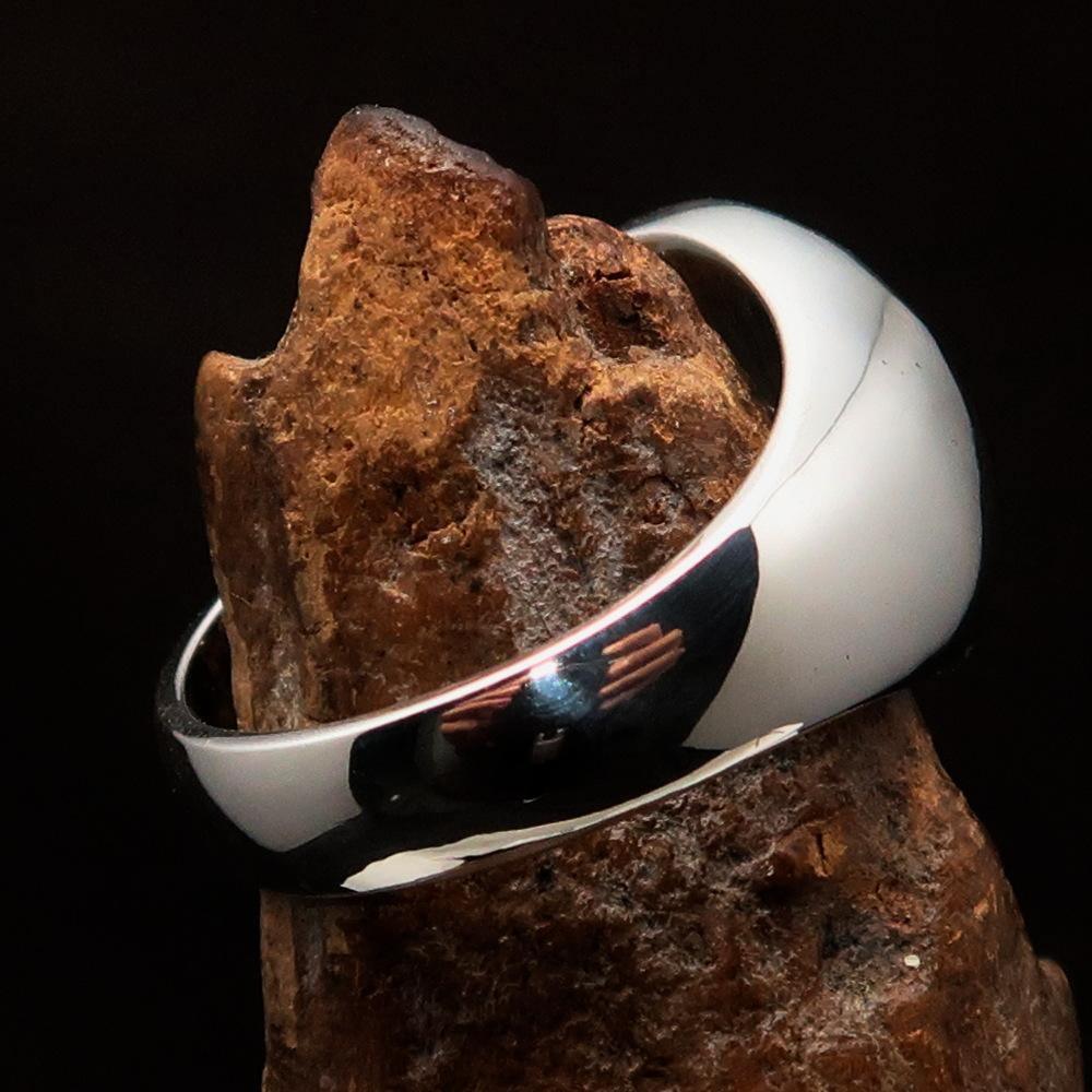 Perfectly domed Men's Solid Line Pentagram Ring Red - Sterling Silver