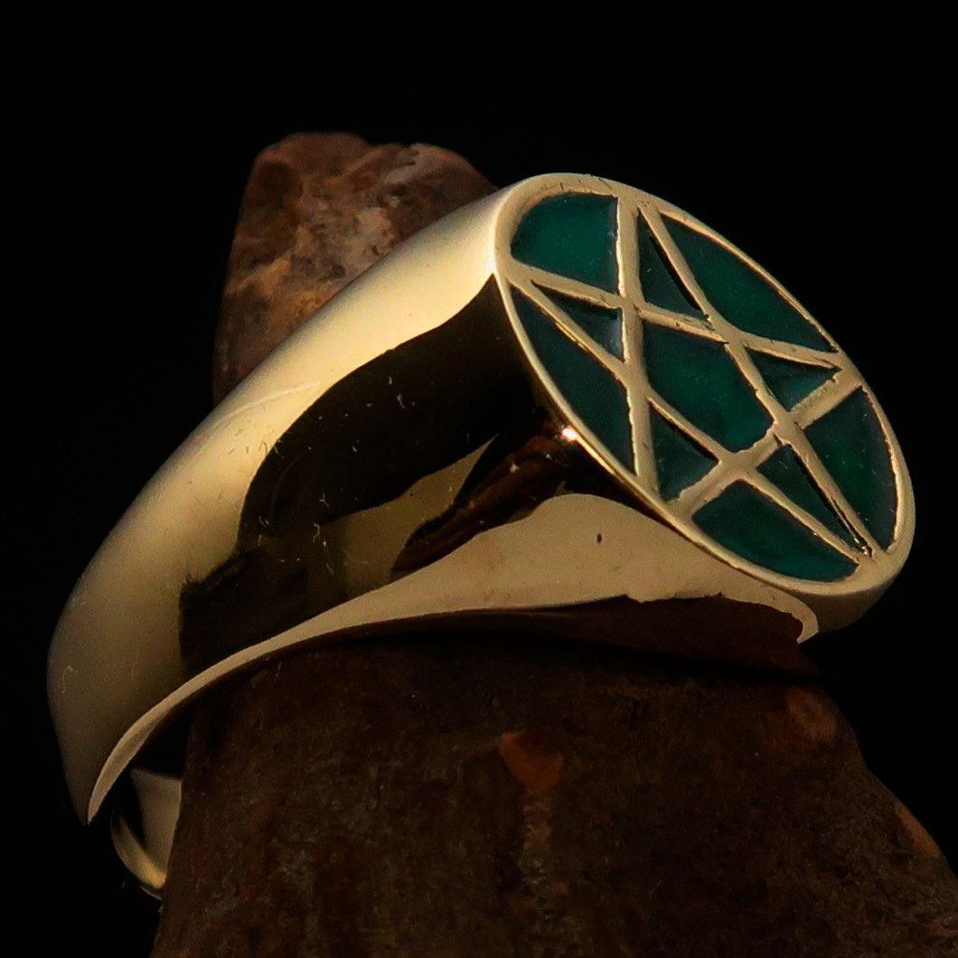 Perfectly crafted Men's Solid Line Pentagram Ring Green - Brass