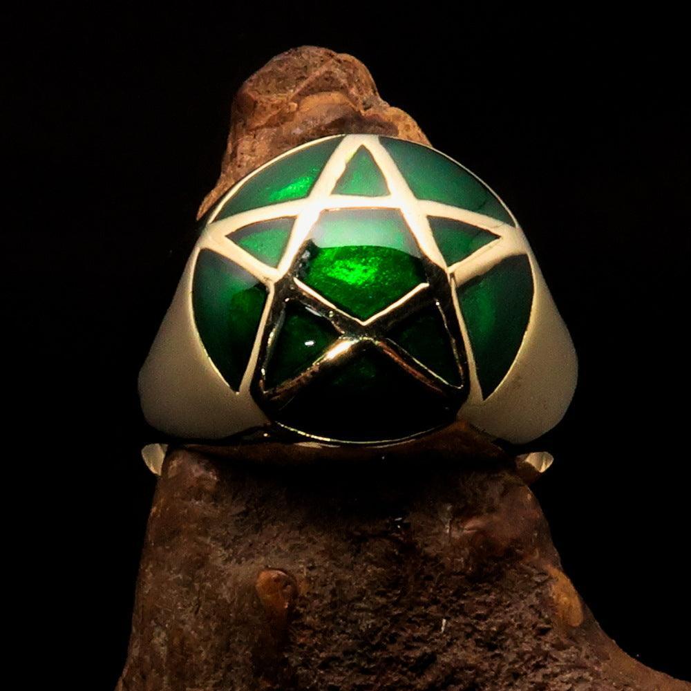 Perfectly domed Men's Solid Line Pentagram Ring Green - Brass